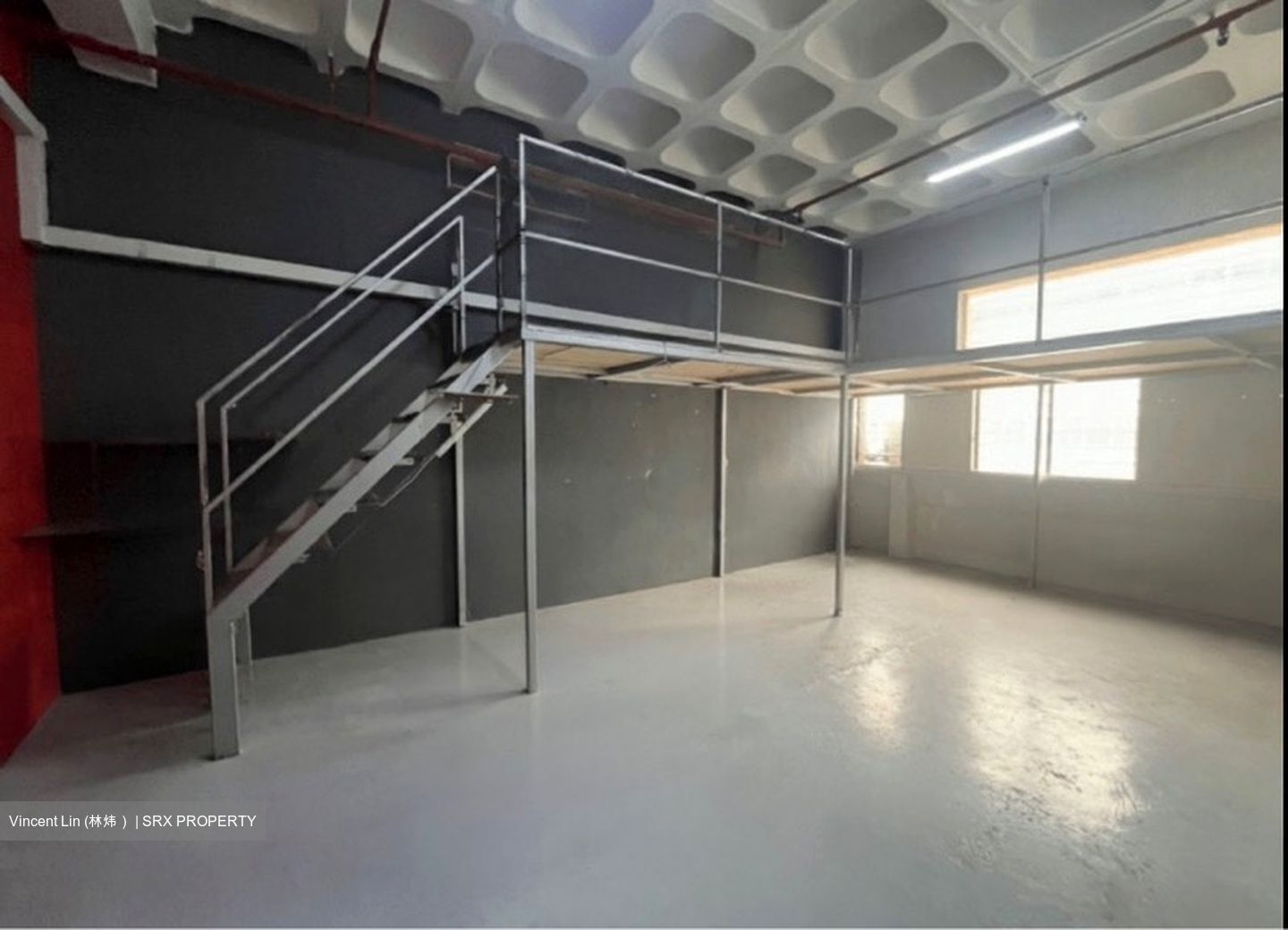 HILLVIEW WAREHOUSE (D23), Warehouse #578710701